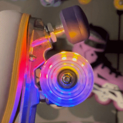 PATINS QUAD TRAXART FOXXY LED BRANCO | 58mm Abec 9