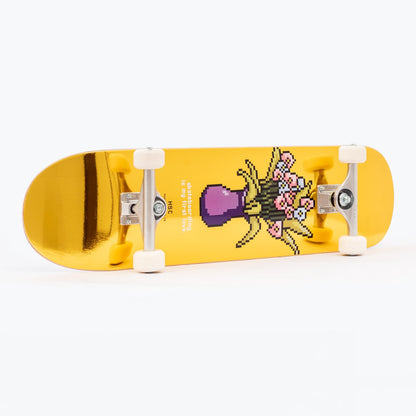 SKATE MONTADO HSC INICIANTE FIRST LOVE | FOIL AMARELO